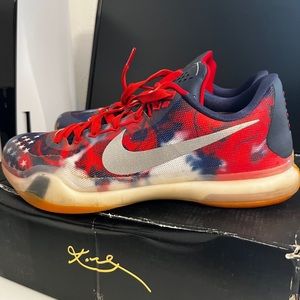 Nike Kobe X Independence Day